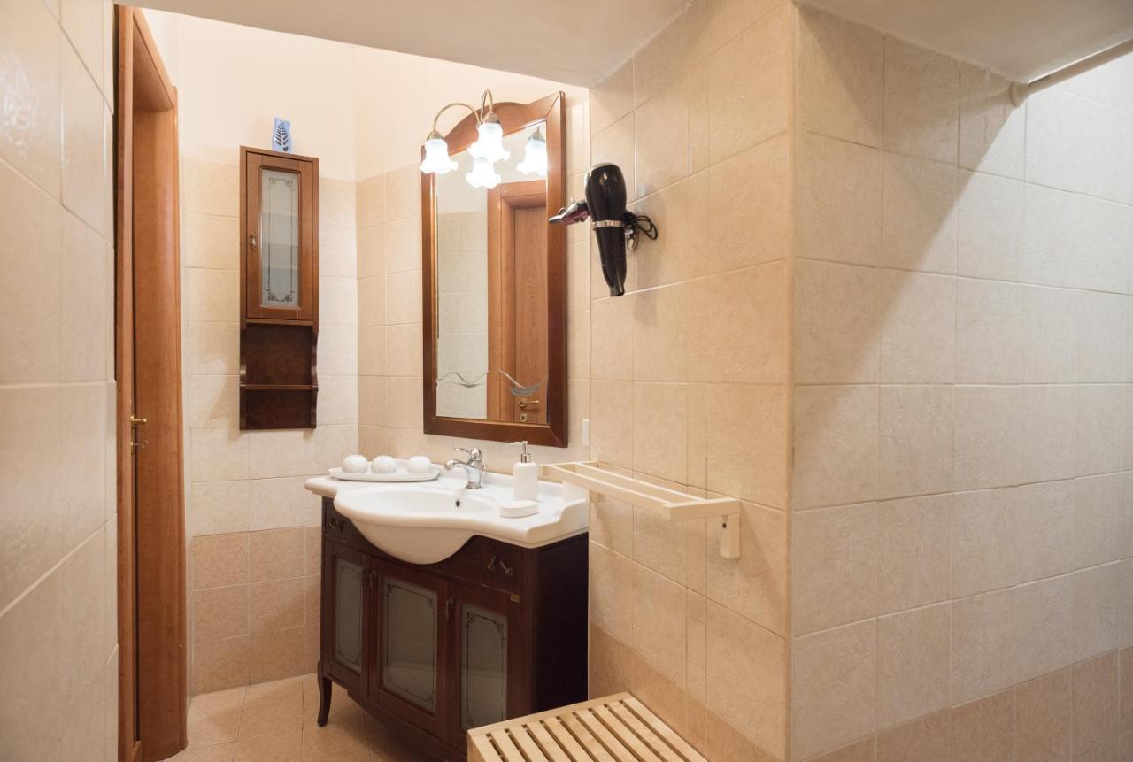 Casetta Decumani Napels Buitenkant foto