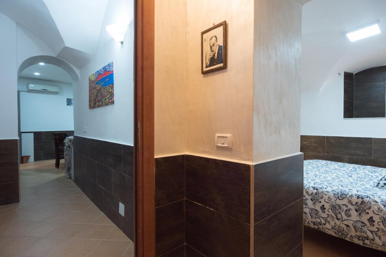 Casetta Decumani Napels Buitenkant foto